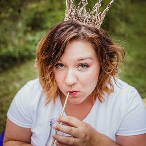 Meet your Posher, Abbey